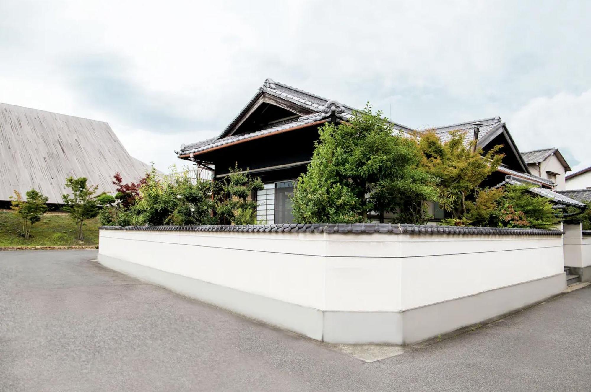 一棟貸しの宿しんた Apartment Naoshima Exterior photo